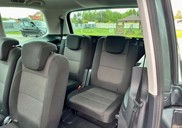 Volkswagen Sharan cena 47800 przebieg: 269860, rok produkcji 2014 z Połaniec małe 379